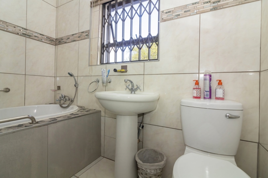 4 Bedroom Property for Sale in West Park Free State